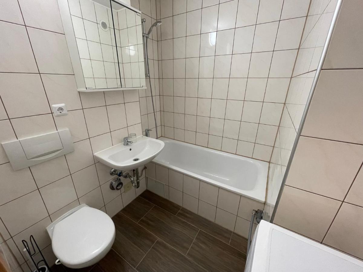 Messeapartment Woehrder *